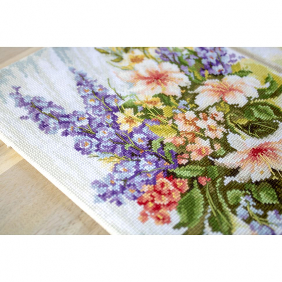 Набор для вышивания LUCA-S арт. BU4015 Цветы у окна 25х34 см