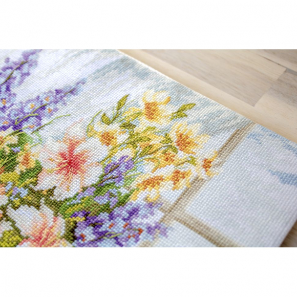 Набор для вышивания LUCA-S арт. BU4015 Цветы у окна 25х34 см