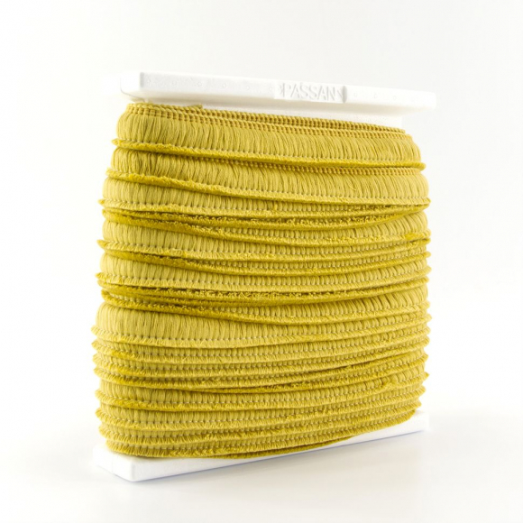 Бахрома декоративная, 30 мм, цвет шафрановый