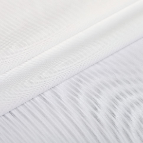 Сетка эластичная утягивающая KRUZHEVO арт.OLG008 190г/м? ш.152см цв.001 белый рул.20-30кг (1кг - 3,35м)