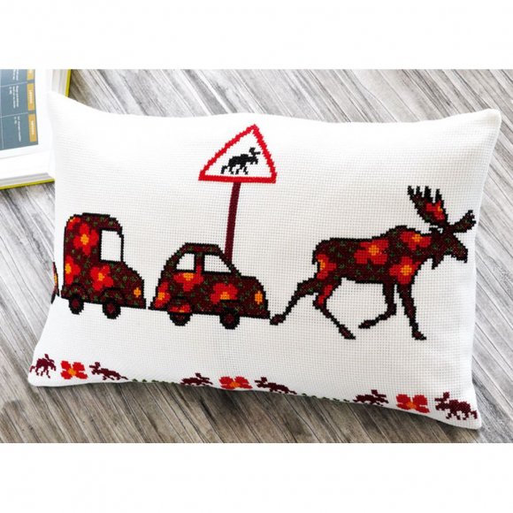 Набор для вышивания PERMIN арт.83-2383 Подушка Лось 57х35 см
