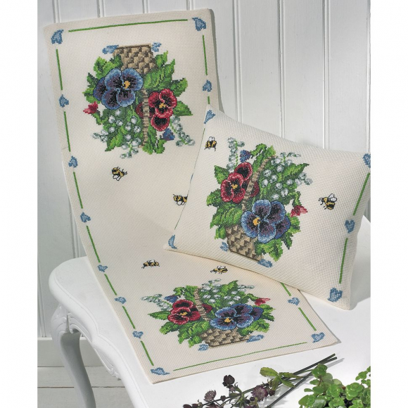 Набор для вышивания дорожки "Анютины глазки"