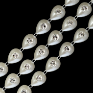 Бусины на нитях со стразами арт. ABS-55 бусины 12х15мм, стразы ?5мм уп. 9,14м