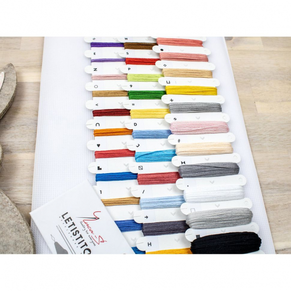 187463_Набор для вышивания "Набор пасхальных украшений из 8 штук"